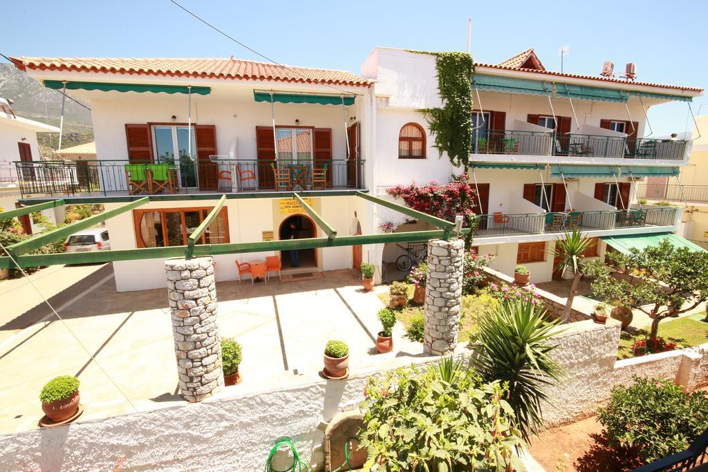 Maistreli Hotel Apartments Stoúpa Exterior photo